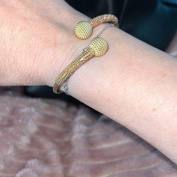 18k yellow and rose gold bangle bracelet, very unique. - Picture 3 of 9